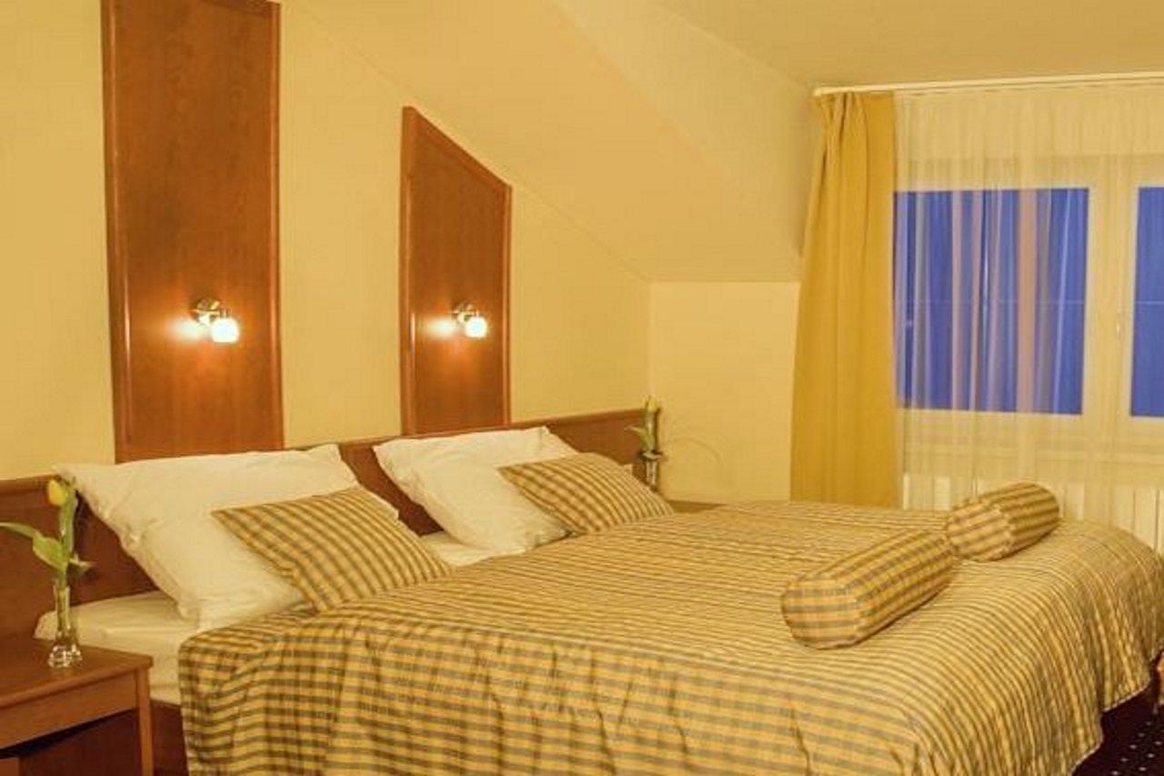 Hotel Primavera & Congress Centre 4*