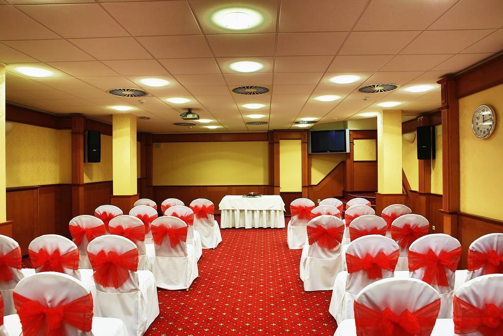 Hotel Primavera & Congress Centre